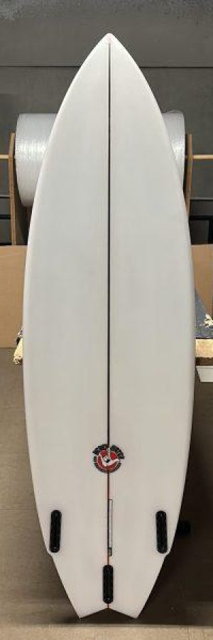 tabla-de-surf-a-medida-4520B7BB-7FA9-499B-B545-CCC734EAED42-scaled-qnwy56jm3leoq07n281rd0tt8ykfdd1y6e5i2b8n74