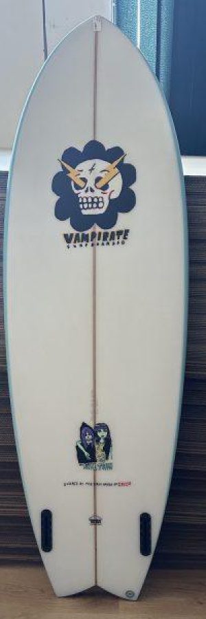 tabla-de-surf-a-medida-IMG_0125-qnwy1sclf4resp54vr89cvnw0vapkpkudlcdoc9to0